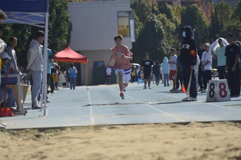 女子200(3) 女子200(3)